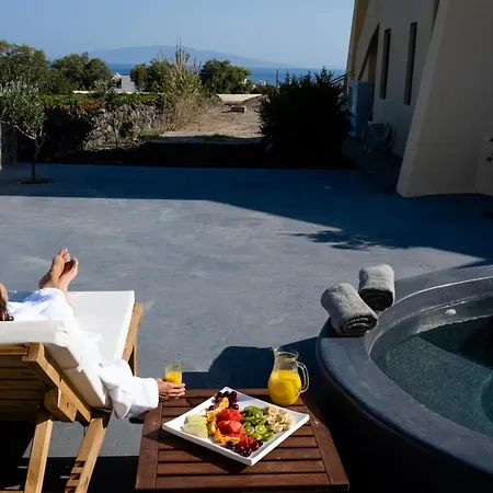 Thireon Estate By Thireon * Foinikia (Santorini)